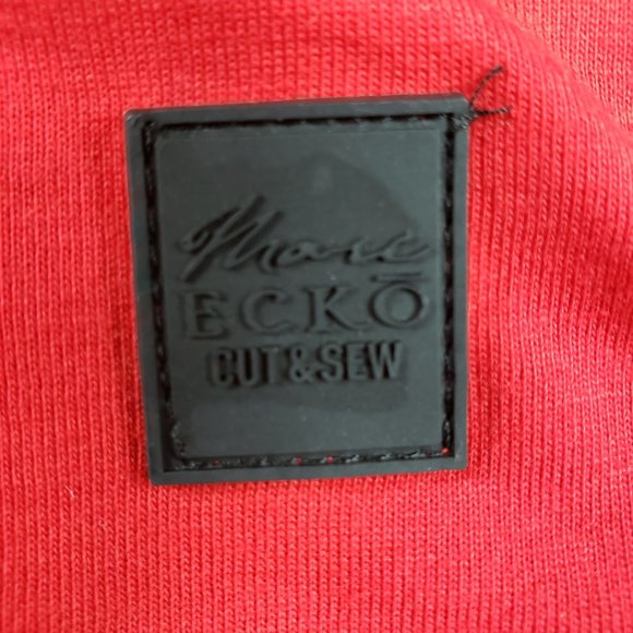 MARC ECKO CUT SEW GOJI BERRY  T-SHIT SIZE X LARGE - Picture 6 of 10
